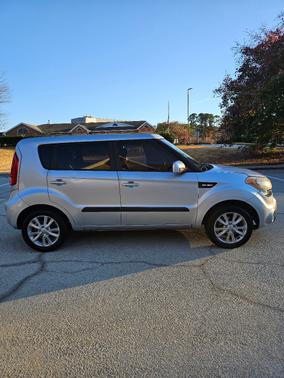 2013 Kia Soul Base
