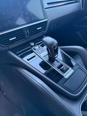 2019 Porsche Cayenne Cayenne