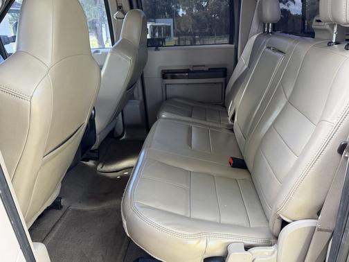 Gray 2009 Ford F-350 XLT Super Duty Crew Cab