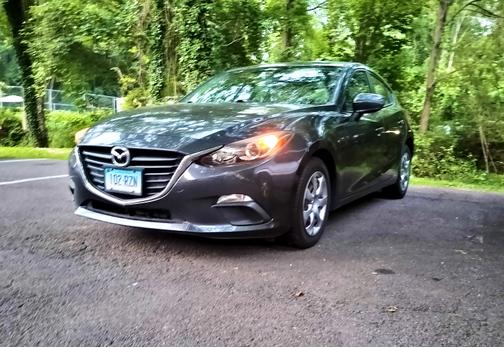 2014 Mazda Mazda3 i Sport