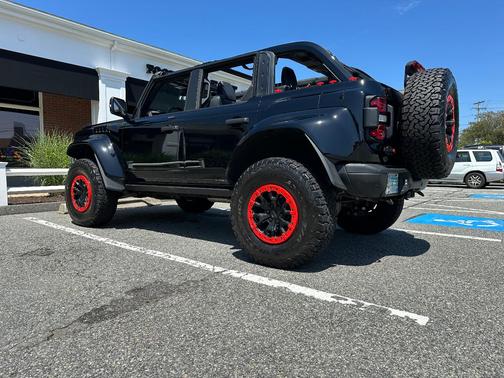 Black 2022 Ford Bronco Raptor Advanced