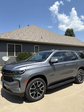 Gray 2022 Chevrolet Tahoe RST