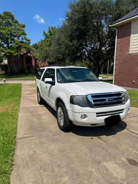 White 2014 Ford Expedition EL Limited