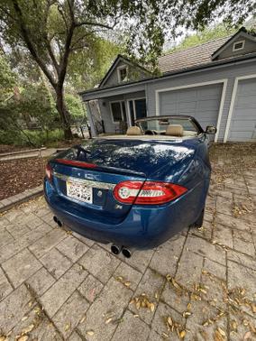 2010 Jaguar XKR Base