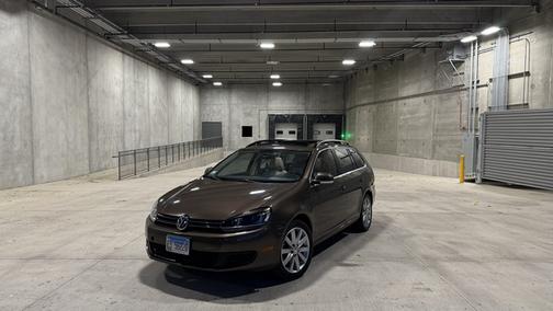 Brown 2013 Volkswagen Jetta SportWagen TDI