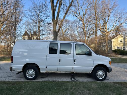 2007 Ford E150 Base