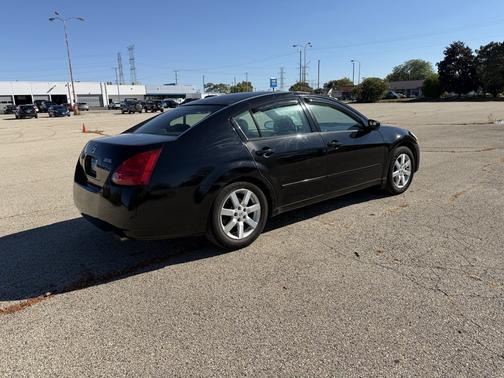 2005 Nissan Maxima SL