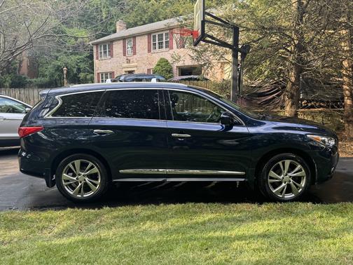 2015 INFINITI QX60 Base