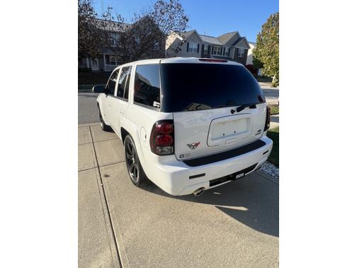 White 2008 Chevrolet Trailblazer SS