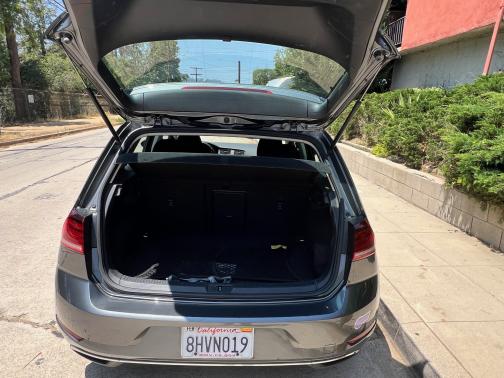 2019 Volkswagen e-Golf SE