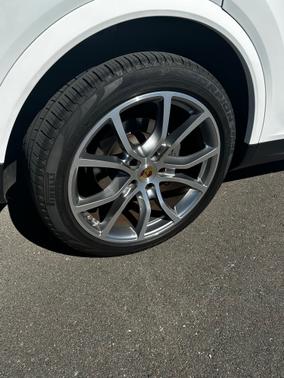 2019 Porsche Cayenne S
