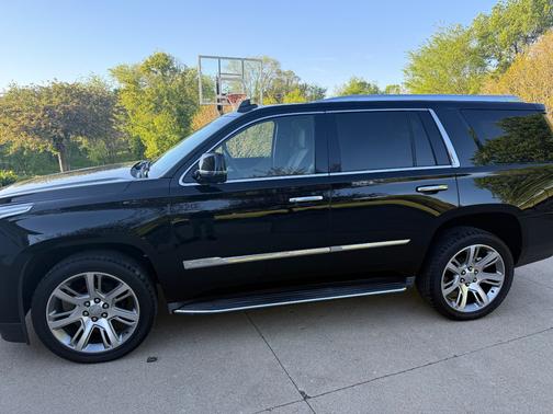 Black 2015 Cadillac Escalade Luxury