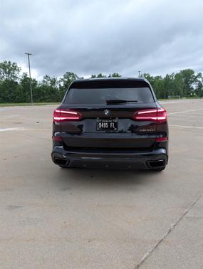 Black 2020 BMW X5 M50i
