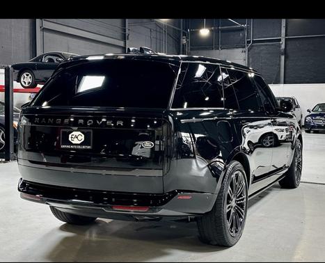 2023 Land Rover Range Rover Autobiography LWB
