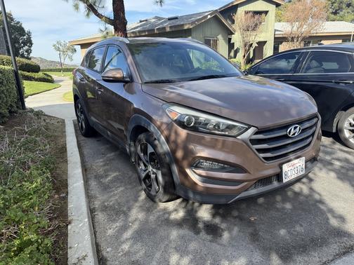 2016 Hyundai TUCSON Sport