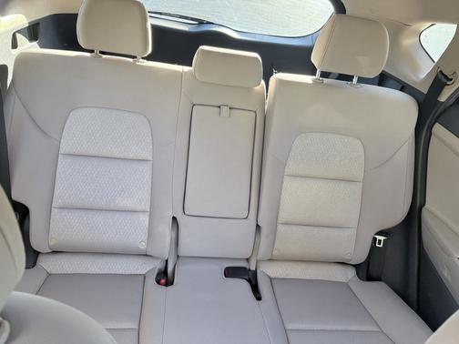 2016 Hyundai TUCSON Sport