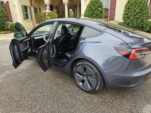 2023 Tesla Model 3 Long Range