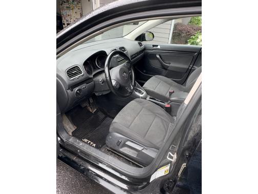 2013 Volkswagen Jetta SportWagen SE