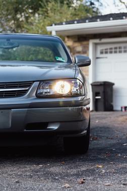 2005 Chevrolet Impala Base
