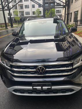 Gray 2023 Volkswagen Atlas 3.6L SEL