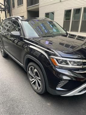 Gray 2023 Volkswagen Atlas 3.6L SEL