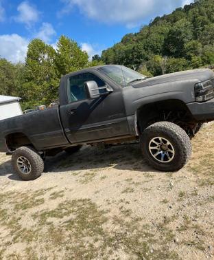 2001 Chevrolet Silverado 2500 LS H/D