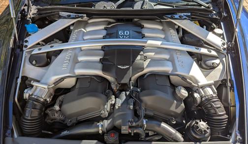 2005 Aston Martin DB9 Base