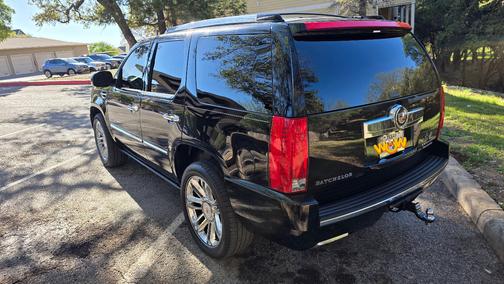 Black 2013 Cadillac Escalade Platinum Edition