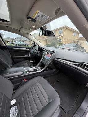 White 2020 Ford Fusion SE