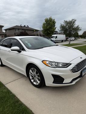 White 2020 Ford Fusion SE