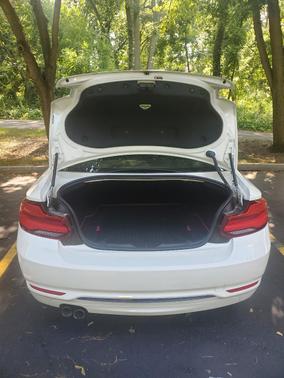 White 2018 BMW 230 i