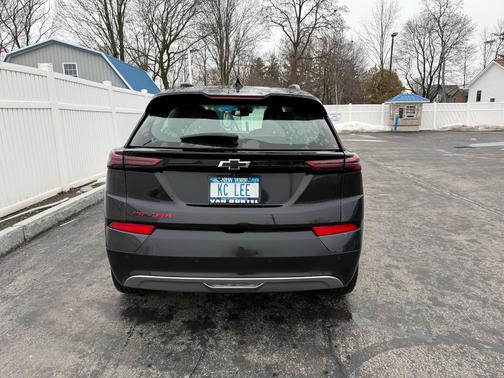 2023 Chevrolet Bolt EUV LT