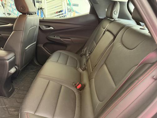 2023 Chevrolet Bolt EUV LT