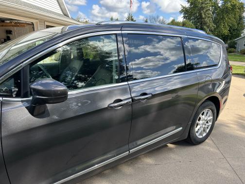 2020 Chrysler Pacifica Touring L