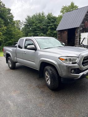 Silver 2016 Toyota Tacoma SR5