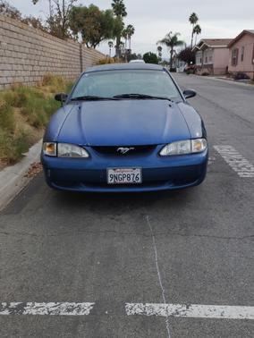 Blue 1998 Ford Mustang Base