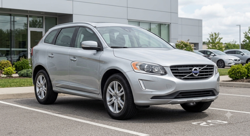 Silver 2015 Volvo XC60 T6