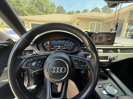 2018 Audi A4 2.0T ultra Premium