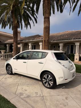 2016 Nissan Leaf SL