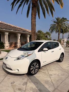 2016 Nissan Leaf SL