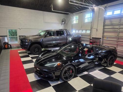 2020 Chevrolet Corvette Stingray w/3LT