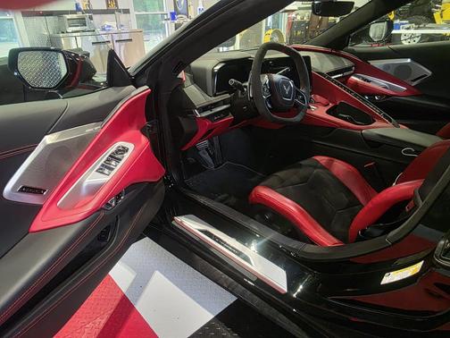 2020 Chevrolet Corvette Stingray w/3LT