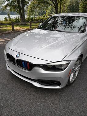 Silver 2016 BMW 320 i