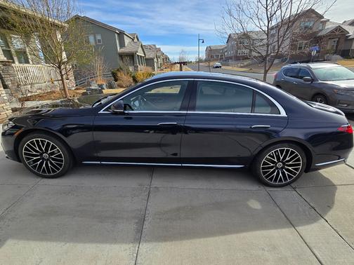 Black 2022 Mercedes-Benz S-Class S 580 4MATIC