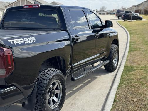 Black 2020 Toyota Tundra SR5