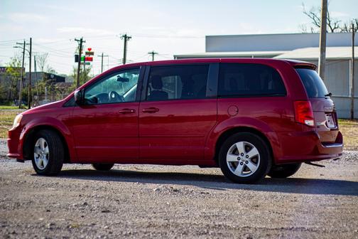 2013 Dodge Grand Caravan SE
