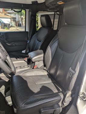 2014 Jeep Wrangler Unlimited Altitude