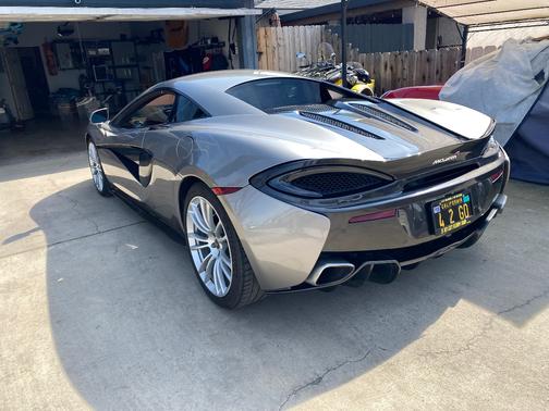 2016 McLaren 570S Base