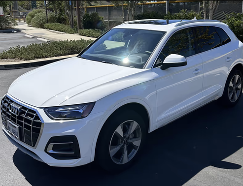 2023 Audi Q5 40 Premium