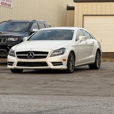 White 2015 Mercedes-Benz CLS-Class CLS 550